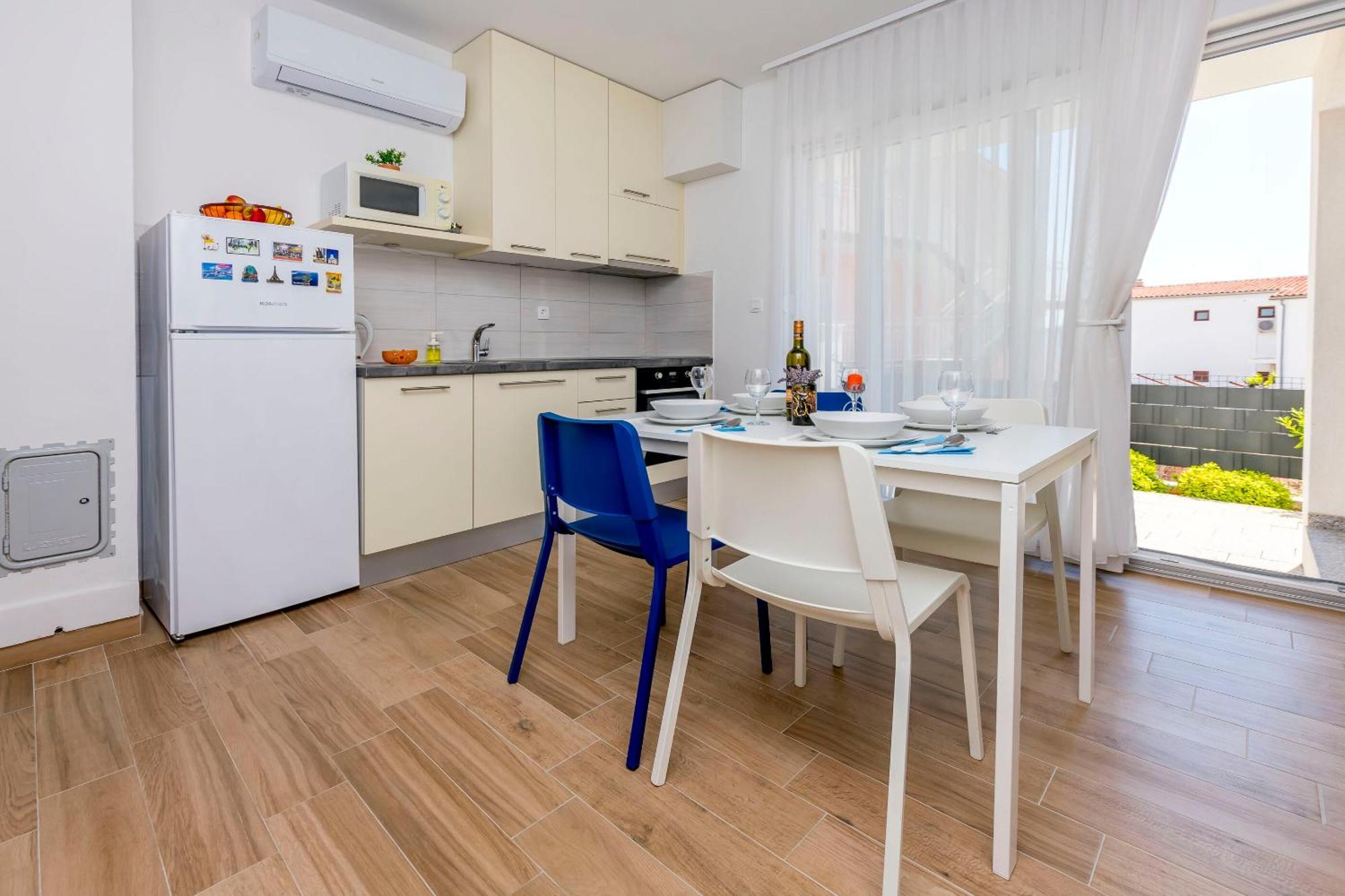 Apartments Tonka Primošten Chambre photo